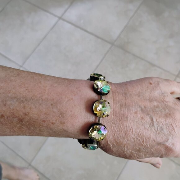 Sabika Jewelry Vienna Bracelet Sabika cut Swarovski Crystals Casual Formal - Picture 3 of 5